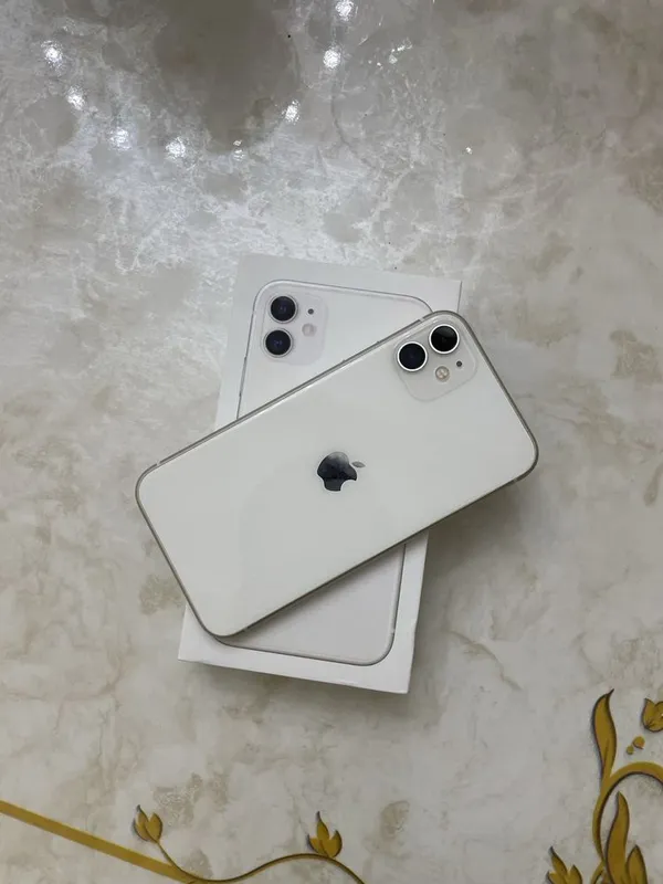 iPhone 11 64 GB