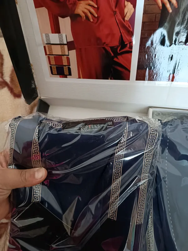 sotiladi pijama 3 sotiladi pijama 3