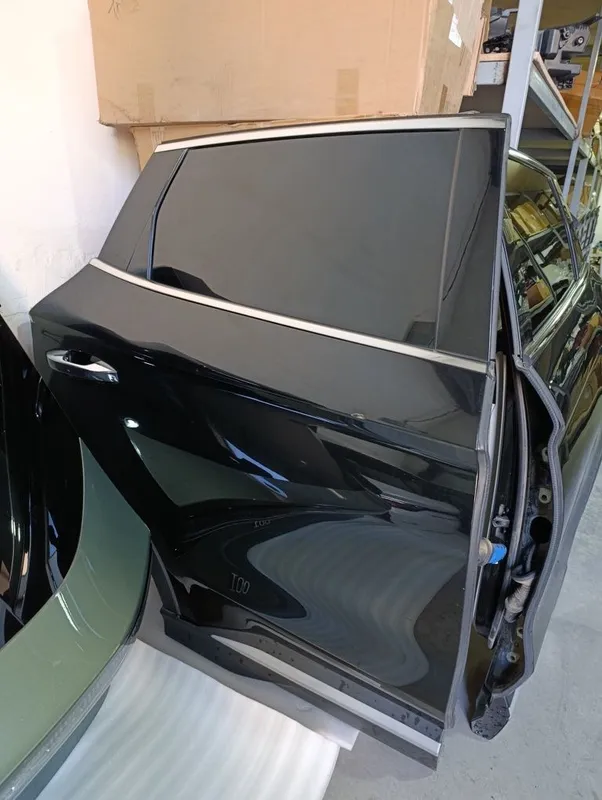 BYD Radnoy detallar eshik kapot bagaj BYD родной детал двер капот бага — фото 1