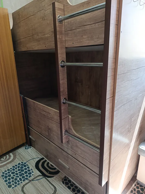 Bolalar kravati uch qavatli artaped matras 1 Bolalar kravati uch qavatli artaped matras 1
