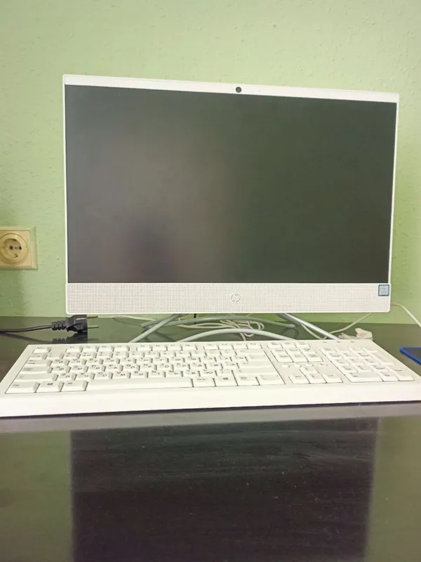 Новый только пользовалась 1 месяц покупала за 350-400$