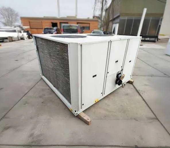 Чиллер 30RBS-070C0165-PE (67 kW) — высокопроизводительный чиллер 5 Чиллер 30RBS-070C0165-PE (67 kW) — высокопроизводительный чиллер 5