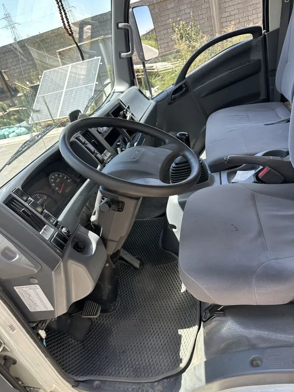 Isuzu NPR75L-K COMFORT sotiladi 6 Isuzu NPR75L-K COMFORT sotiladi 6