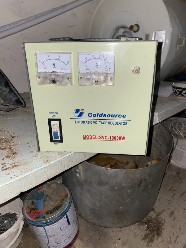 Стабилизатор напряжения 10Kwt
