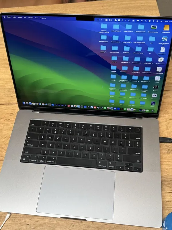 Macbook pro 16 m2 max 32 1tb 2 Macbook pro 16 m2 max 32 1tb 2