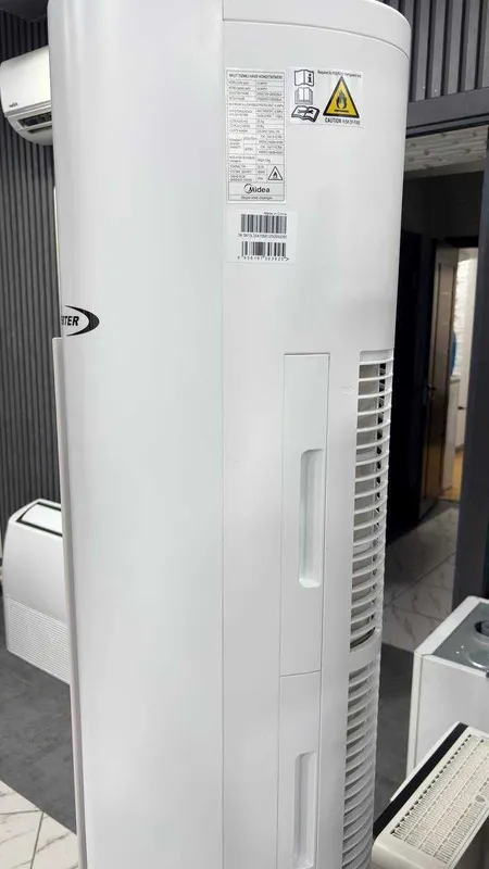 Колонный кондиционер FST 24000 btu inverter Midea — фото 4 Колонный кондиционер FST 24000 btu inverter Midea — фото 4