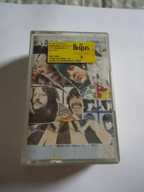 Beatles две аудиокассеты(Англия) 1 Beatles две аудиокассеты(Англия) 1