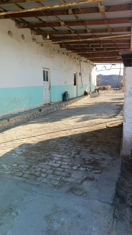 2.4gektar maydonga ega g'ish ishlab chiqarish zavodi sotiladi