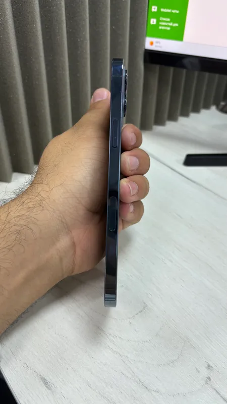 Iphone 12 pro max idealni radnoy 2