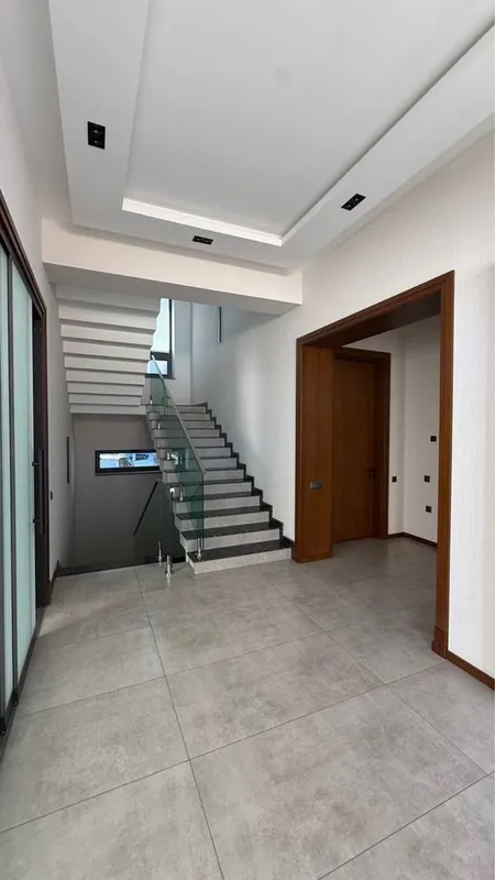 ШИКАРНОЕ ЗДАНИЕ! СРОЧНО Продаётся! Ор-р ТРЦ Малика 450м2 — фото 2