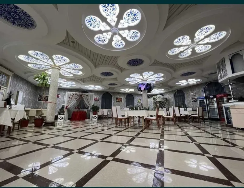 1100 m² restoran sotiladi 3