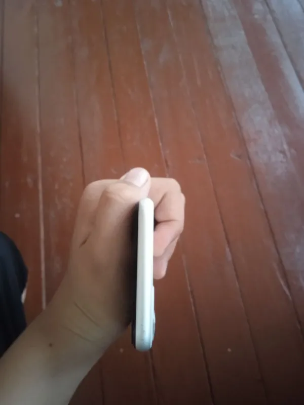 iPhone 11 128 GB, емкость 74, состояние идеальное, цена 210$ 4 iPhone 11 128 GB, емкость 74, состояние идеальное, цена 210$ 4