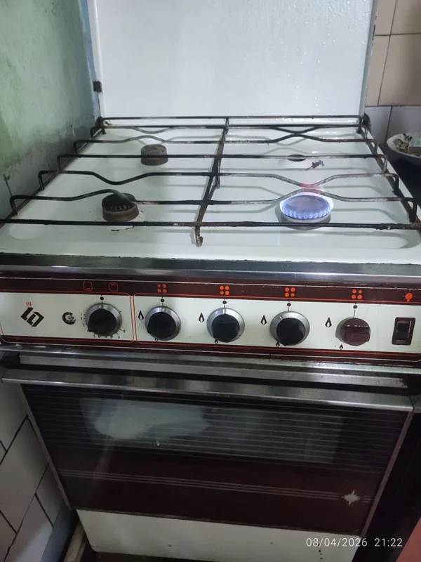 Газ плита турт камфорали