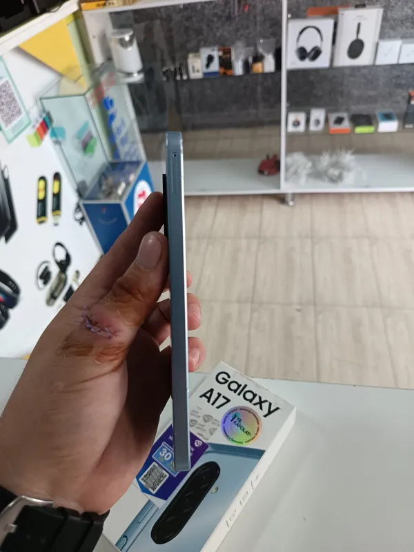 samsung a 17 srochna 7