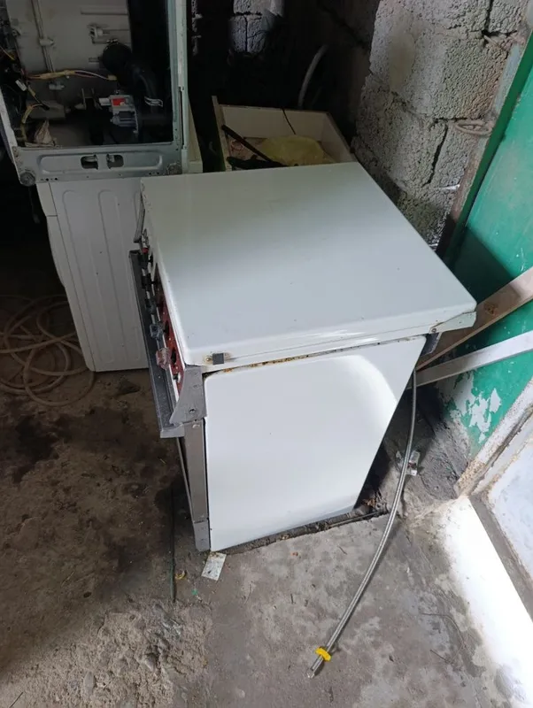 Продам газовые плита 4 Продам газовые плита 4