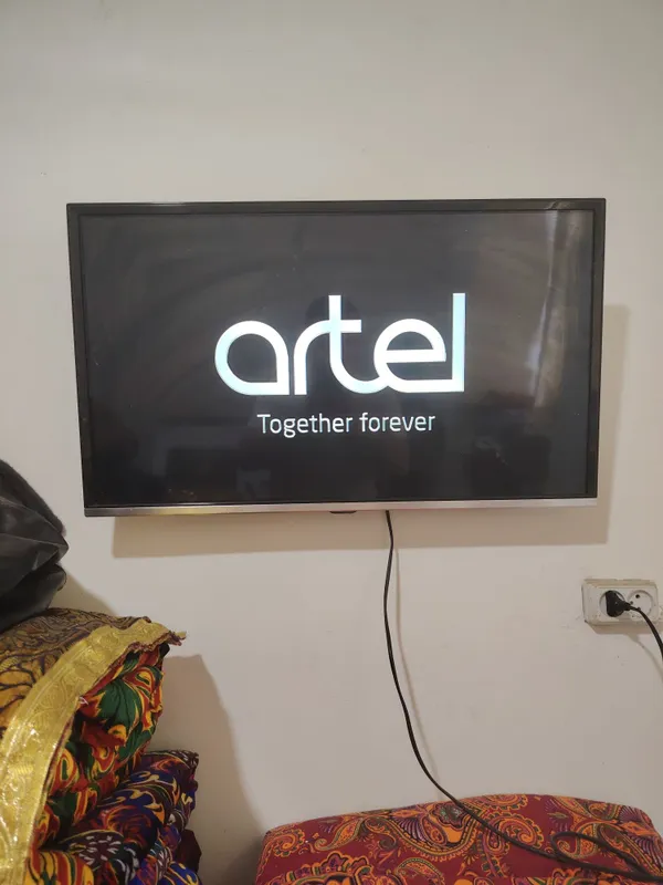 Artel 32 lik televizor bor Artel 32 lik televizor bor