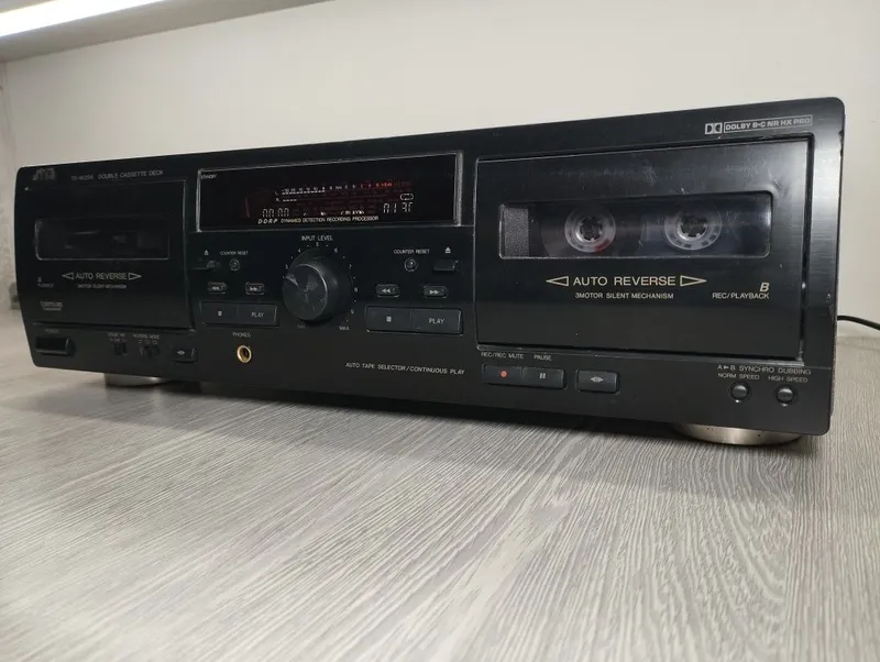 JVC TD-W254 audio magnitola, yaxshi holatda — фото 1