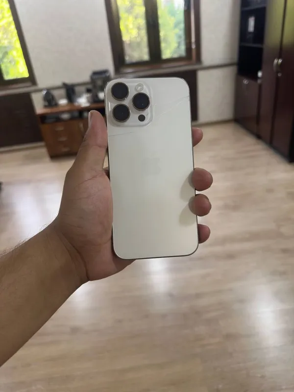 Iphone 16 pro max 256 gb desert titanium