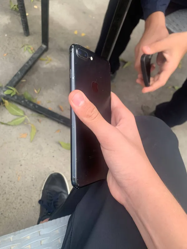 iPhone 7 Plus 32GB 4 iPhone 7 Plus 32GB 4