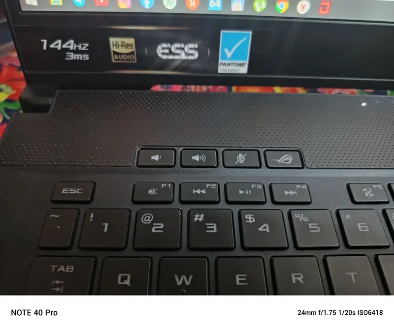 ASUS ROG ZEPHYRUS SUPER igravoy novutbook. I7 9750H. RTX 2060 6gb — фото 3 ASUS ROG ZEPHYRUS SUPER igravoy novutbook. I7 9750H. RTX 2060 6gb — фото 3