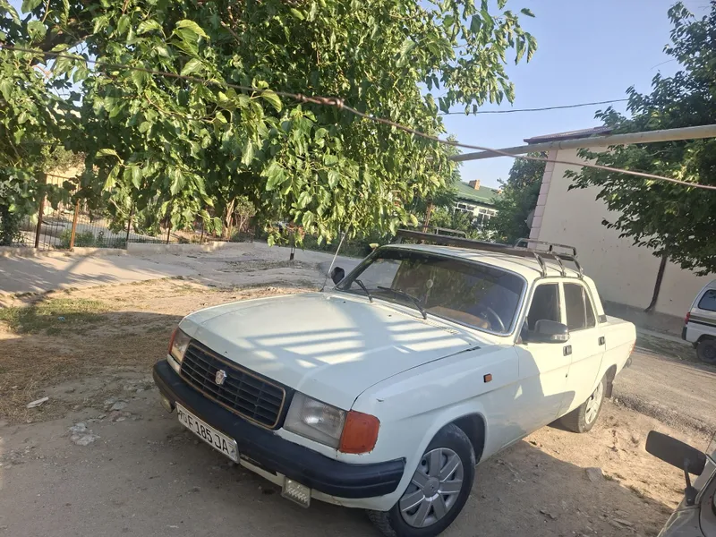 Срочно сотилади Волга 31029