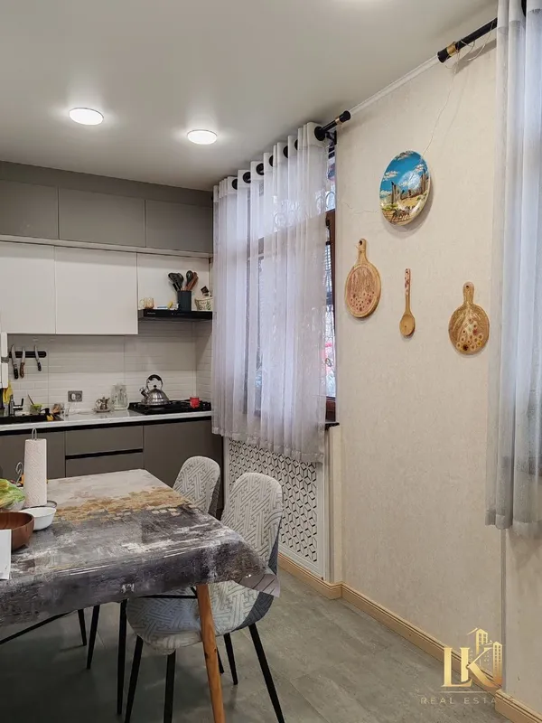 Ta’mirli shinam 3 xonali kvartira sotiladi 5