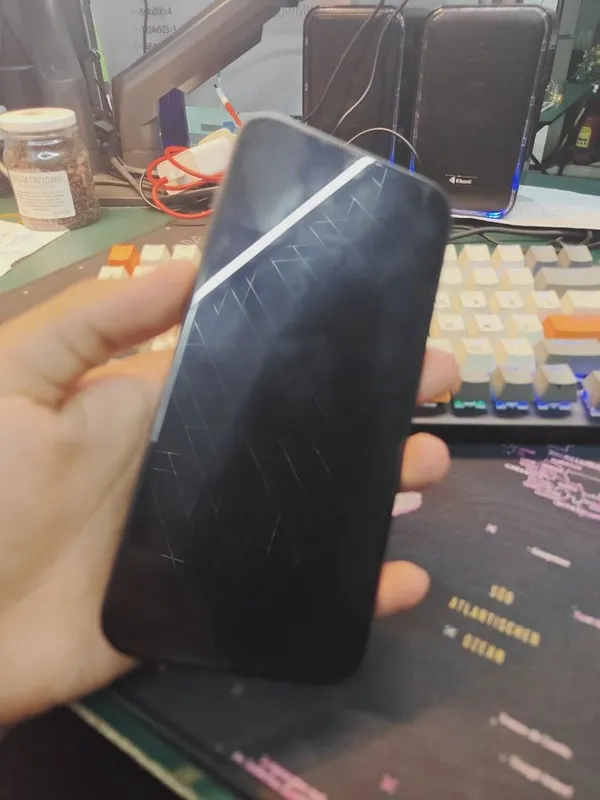 Oneplus 15 sotiladi holati alo 1 Oneplus 15 sotiladi holati alo 1
