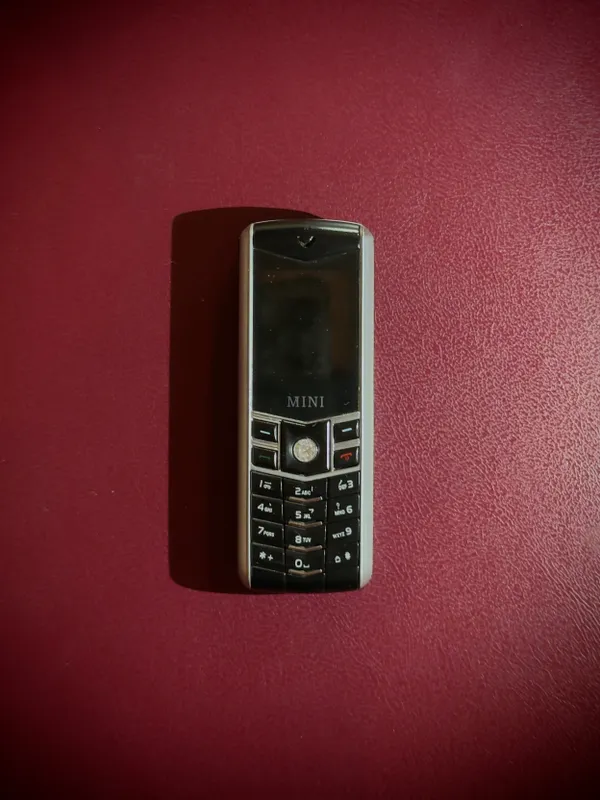 Cartier Vintage Telefon, сотовый телефон, mini — фото 1