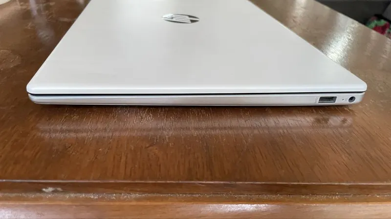 Hp Laptop 15 - fc0002nia sotiladi — фото 7