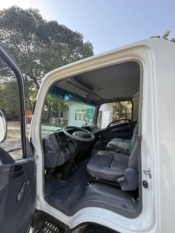 Isuzu sng 2019-yil avtobusda tahlangan 6 Isuzu sng 2019-yil avtobusda tahlangan 6