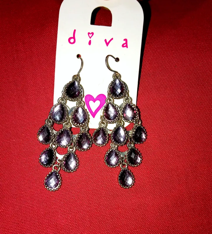 Продам новые серьги 1 Продам новые серьги 1