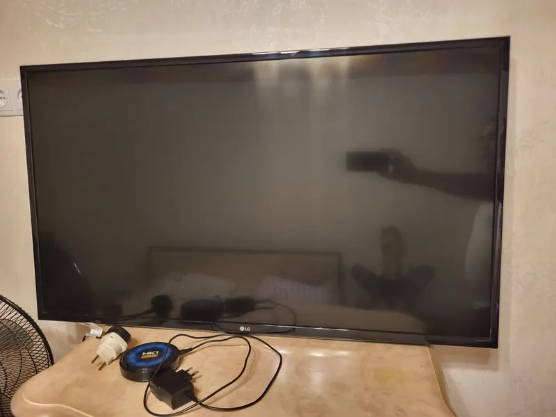 Продаётся телевизор LG 43