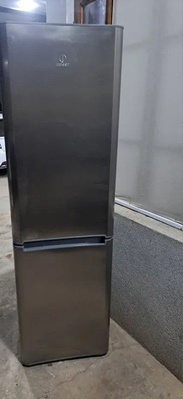 Haladelnik Indesit