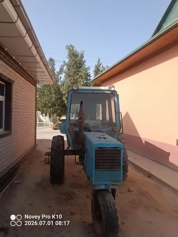 Sotiladi ! Traktor mtz 1 Sotiladi ! Traktor mtz 1