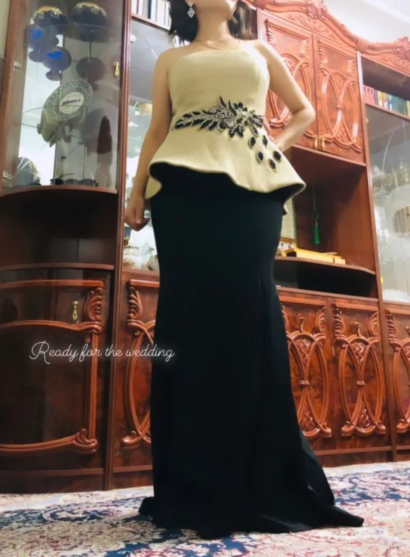 Элегантное вечернее платье