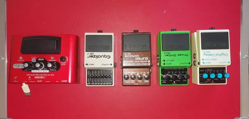 Gitara va ovoz ucun primochkalar-BOSS 2