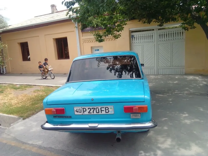 Авто жигули ваз-21011 — фото 1