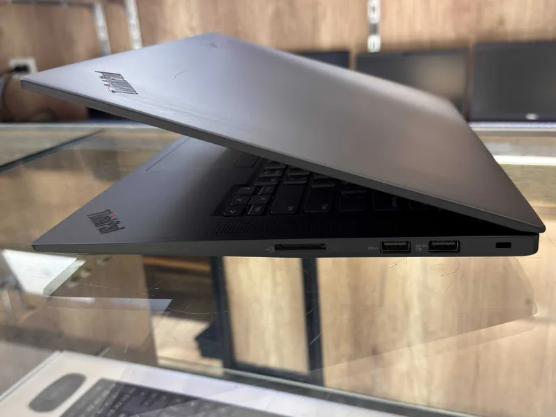LENOVO ThinkPad P1 Carbon Gen4 Core i7-11800H ram16 ssd 512 T1200 4Gb — фото 2
