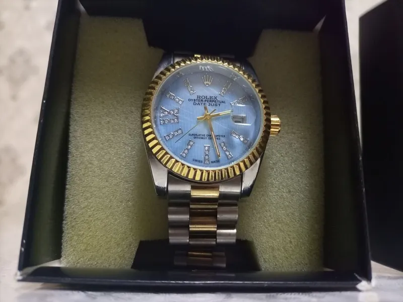 ROLEX Oyster - Perpetual DATE JUST 1 ROLEX Oyster - Perpetual DATE JUST 1