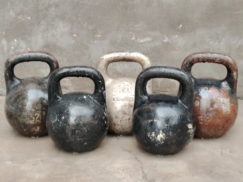 POLVON TOSHLAR 16KG 2TA 32KG 3TA  SOTILADI 1