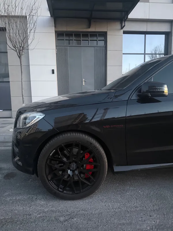 Mercedes benz ML 350 brabus 4 Mercedes benz ML 350 brabus 4