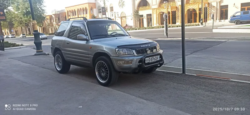 Toyota Rav 4 (коротышка) 2000 год, 2 литра бензин. 3 Toyota Rav 4 (коротышка) 2000 год, 2 литра бензин. 3