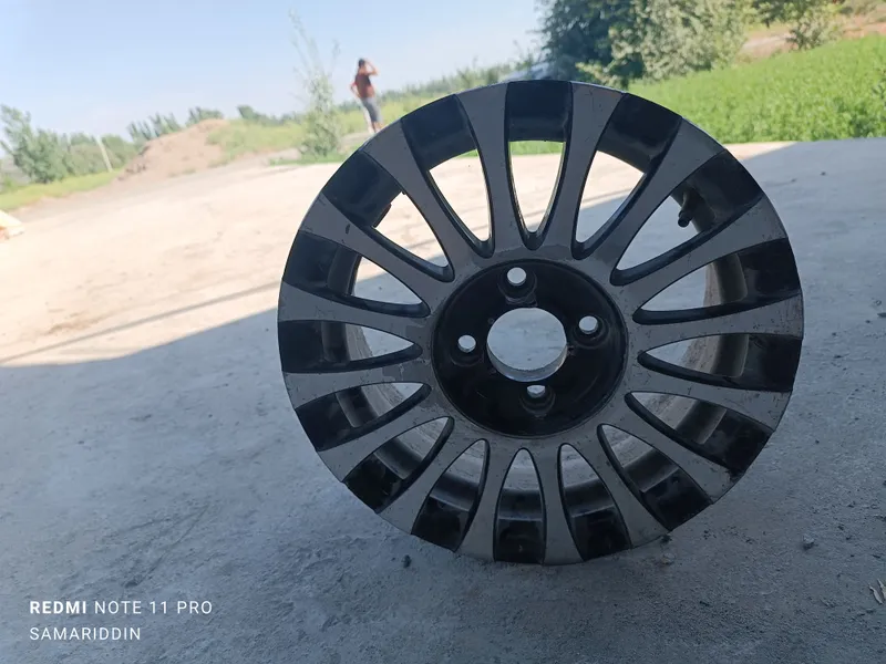BMW diska 14