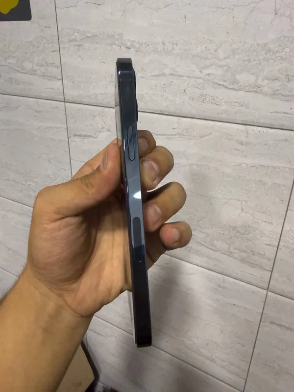 Iphone 12pro 7