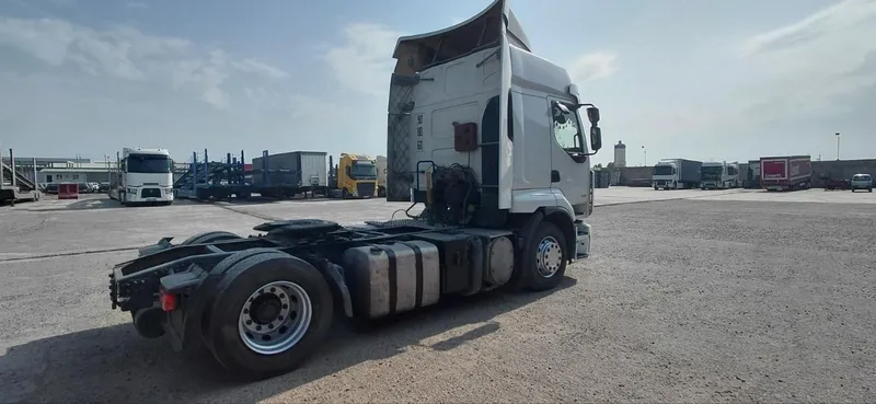 Продаёться Renault Premium 450 2