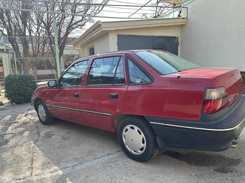 Daewoo Nexia Sons 1999 года 5 Daewoo Nexia Sons 1999 года 5