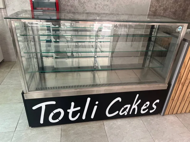 Vitrina (Shaffof oynali) sovutgich sotiladi! 1