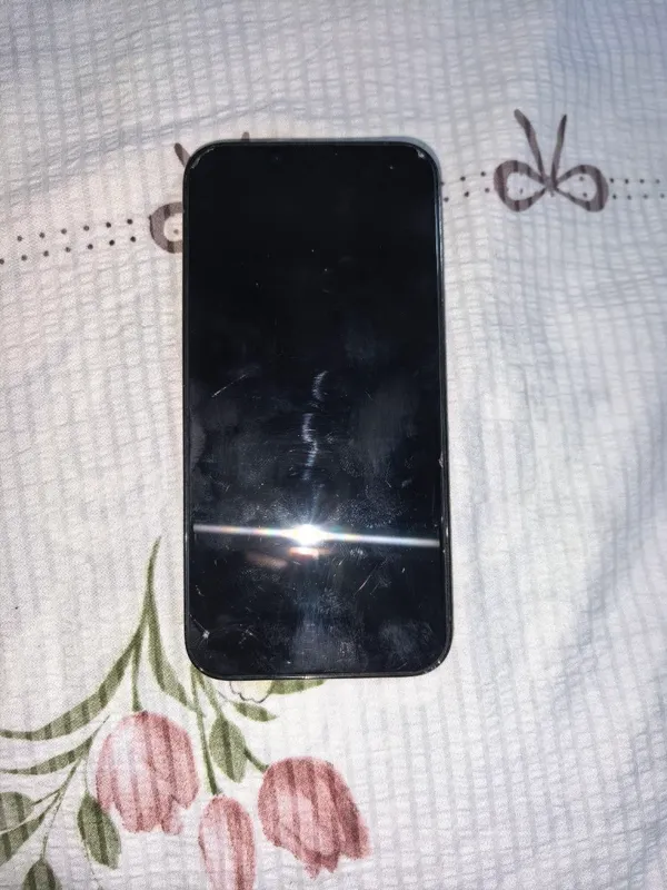 i phone 13 pro 4 i phone 13 pro 4