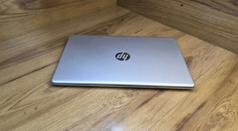hp laptop i3 12 kafolati bor 5