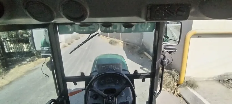 Traktor ttz100 sotiladi 6